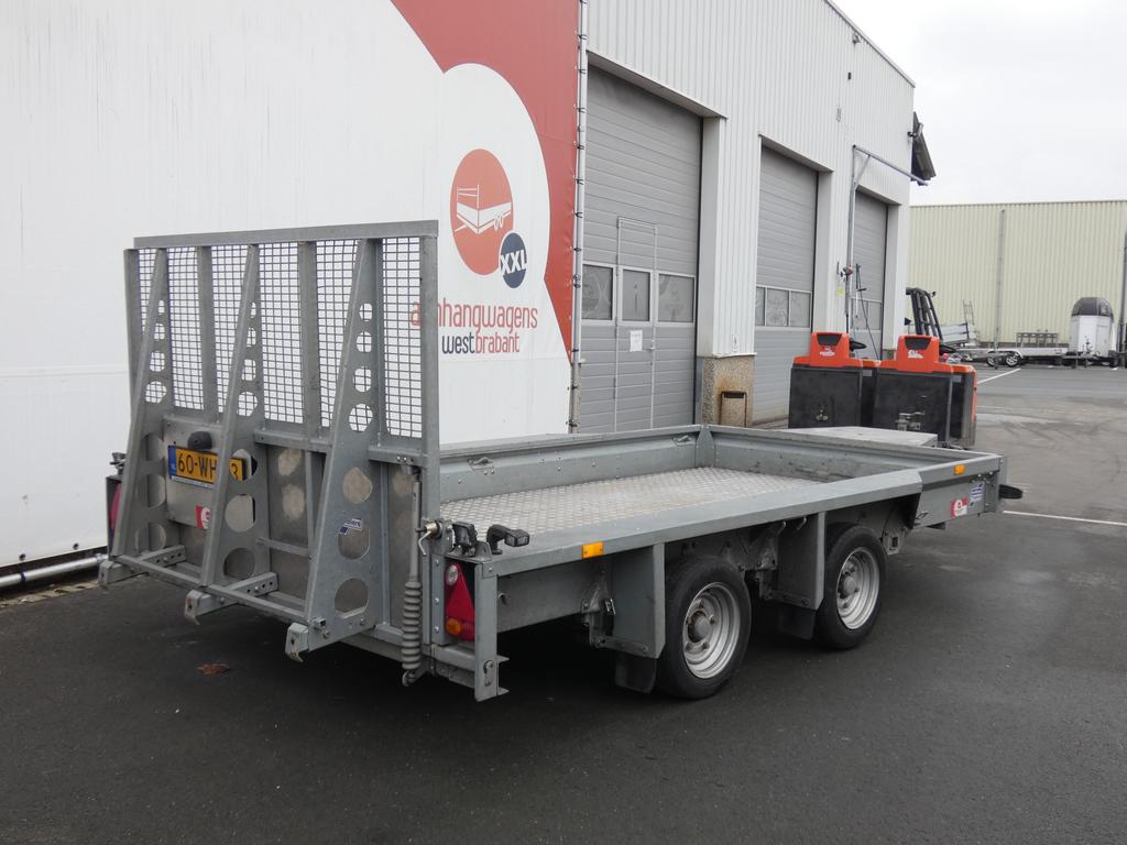 Ifor-Williams Machinetransporter tandemas 366x184cm 3500kg